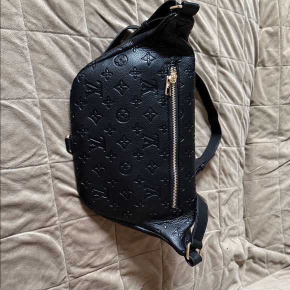 Louis Vuitton Black Monogram Belt Bag - Picture 2 of 6